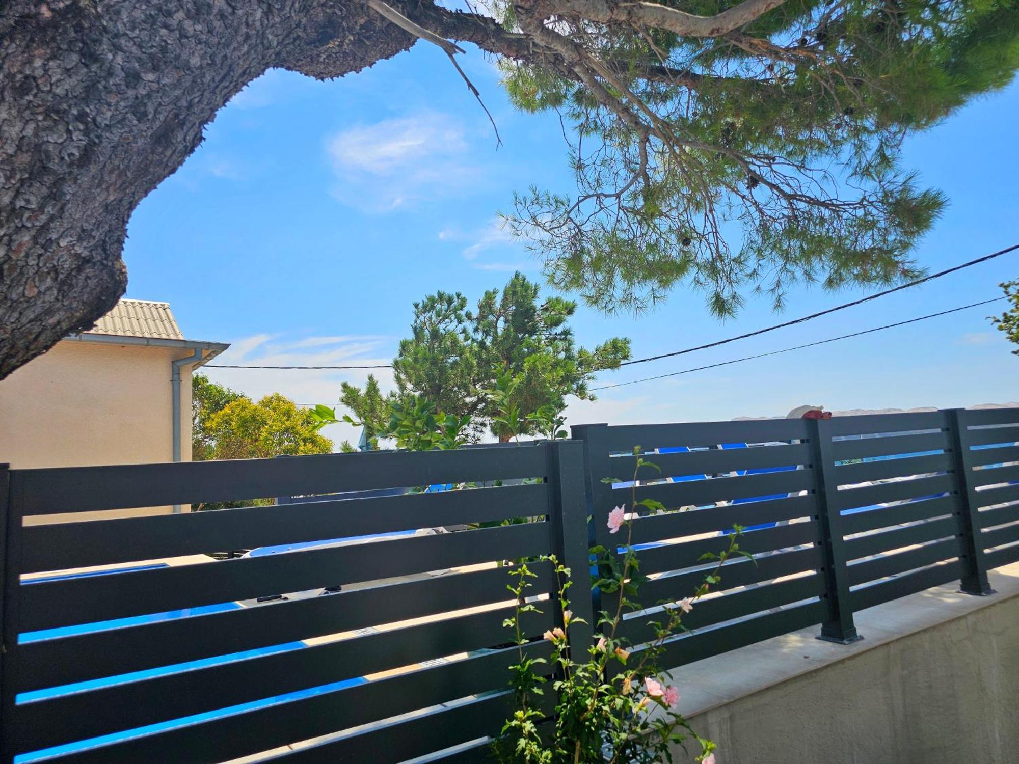 Beachfront House Ivana With Pool - Renovated 2025 Cesarica Exteriér fotografie