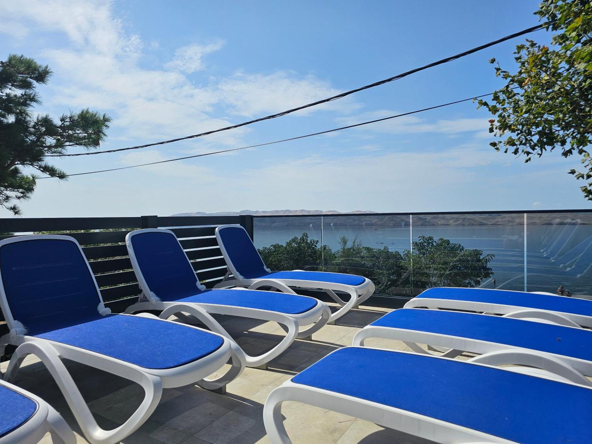 Beachfront House Ivana With Pool - Renovated 2025 Cesarica Exteriér fotografie