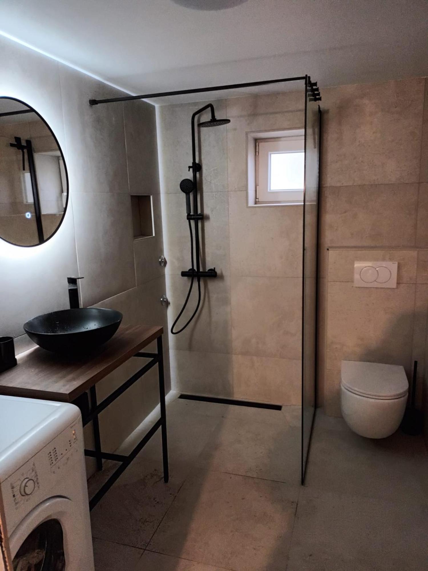 Beachfront House Ivana With Pool - Renovated 2025 Cesarica Exteriér fotografie