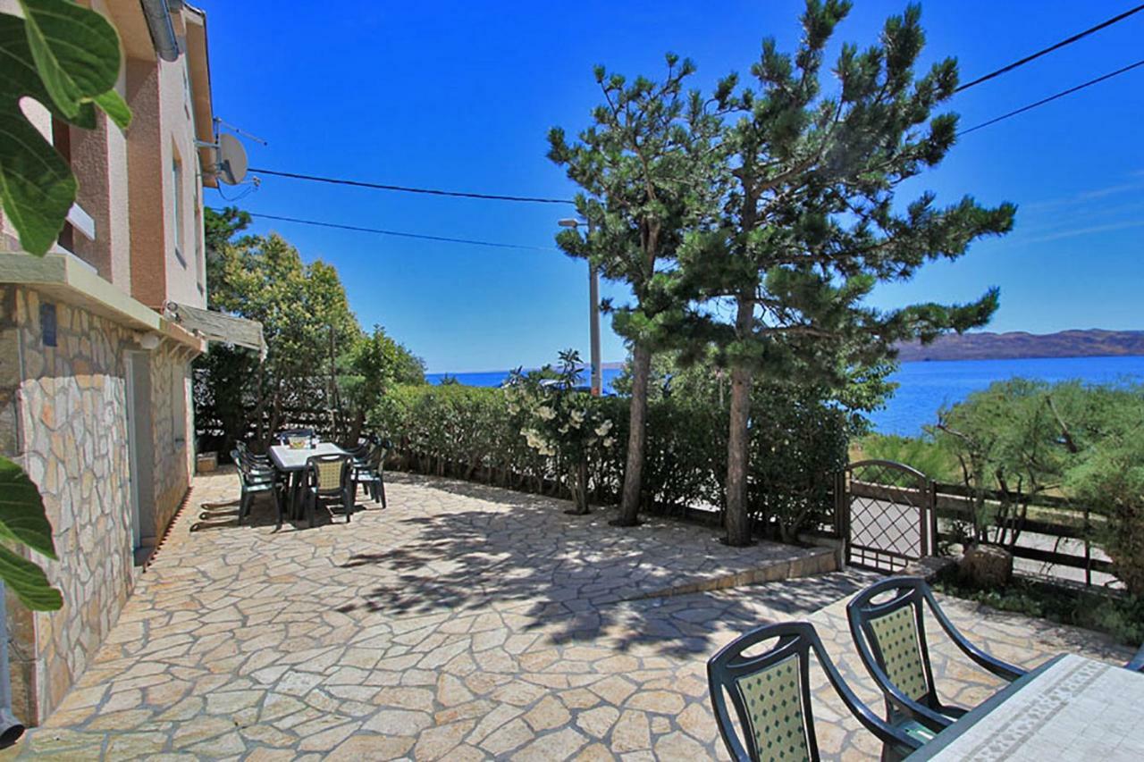 Beachfront House Ivana With Pool - Renovated 2025 Cesarica Exteriér fotografie